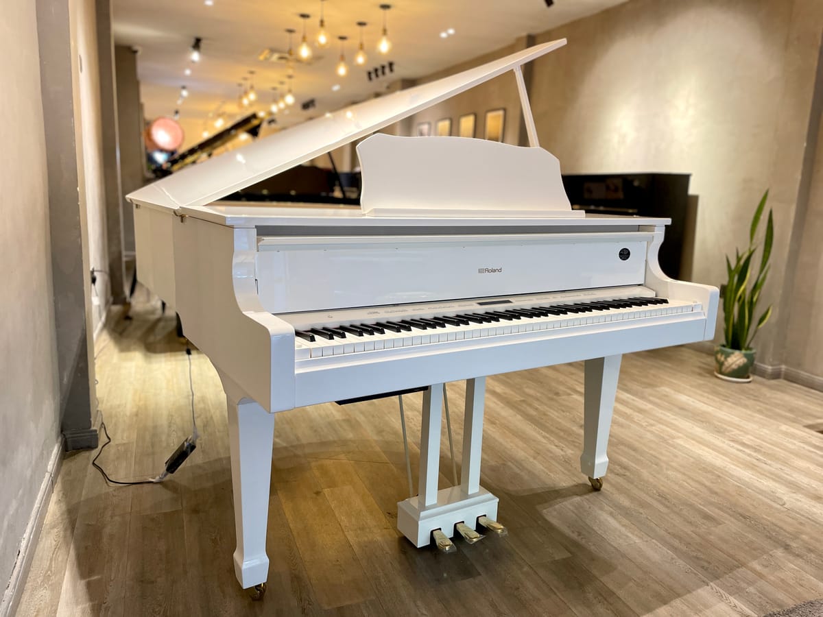 Roland Digital Grand Piano GP609 Technology Fused with Tradition